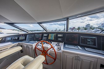 SPIRIT 42 40 SPIRIT Pilothouse 3